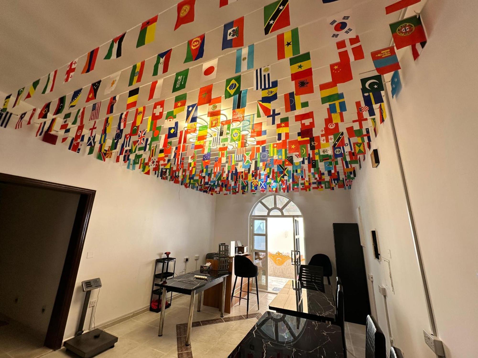 International Abu Dhabi Hostel Buitenkant foto