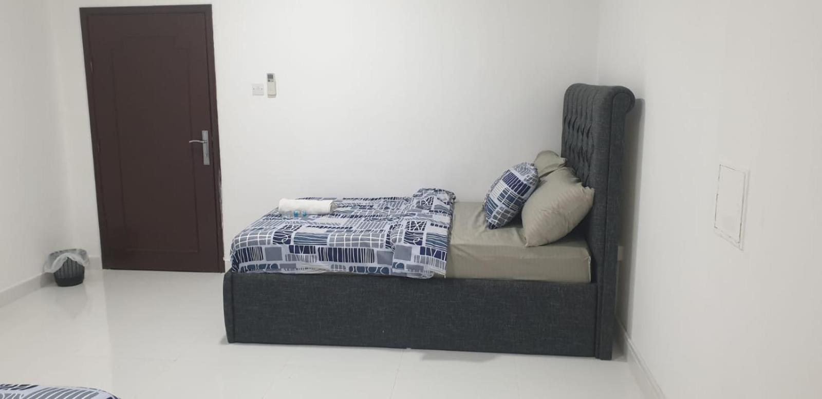 International Abu Dhabi Hostel Buitenkant foto